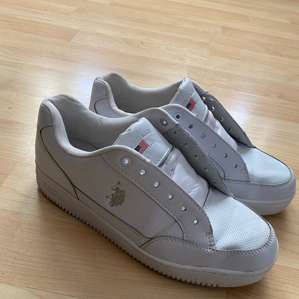 Low cut U.S. Polo ASSN. shoes